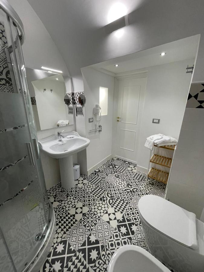B&B Damapaga Palazzo Grappa Galatina Buitenkant foto