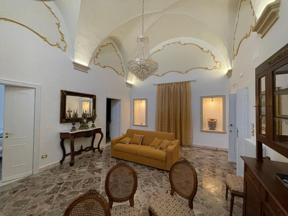 B&B Damapaga Palazzo Grappa Galatina Buitenkant foto